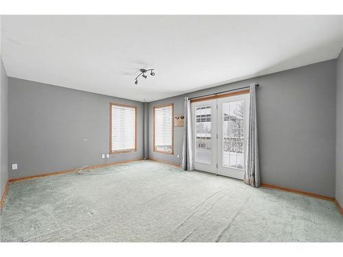 76 Main Street E, Mapleton, ON - Indoor Photo Showing Other Room