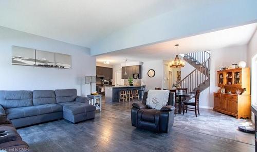 39 Basswood Road, Simcoe, ON - Indoor Photo Showing Living Room
