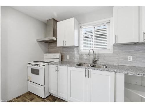 26 Bayfield Avenue, Hamilton, ON - Indoor Photo Showing Kitchen With Double Sink