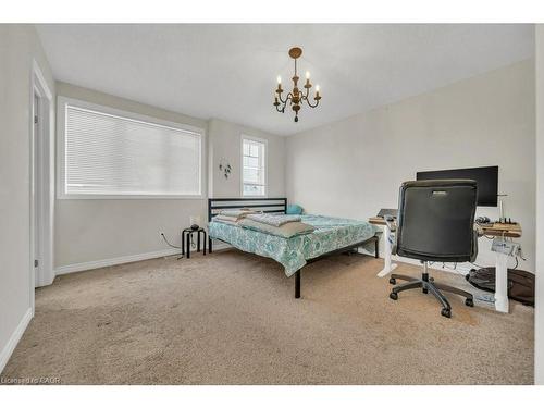 129 Templewood Drive, Kitchener, ON - Indoor Photo Showing Bedroom