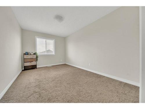 129 Templewood Drive, Kitchener, ON - Indoor Photo Showing Other Room