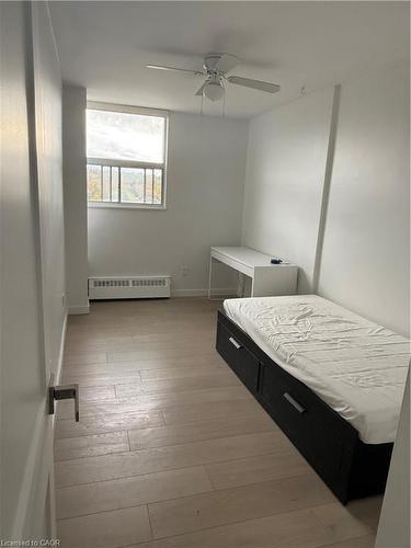 705-15 Albright Road, Stoney Creek, ON - Indoor