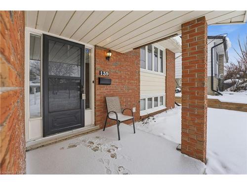 139 The Country Way, Kitchener, ON - Outdoor With Exterior