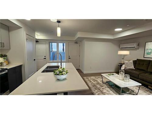 45-31 Mill Street, Kitchener, ON - Indoor