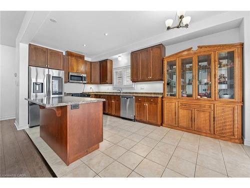 63 Chamomile Drive, Hamilton, ON - Indoor Photo Showing Kitchen With Stainless Steel Kitchen
