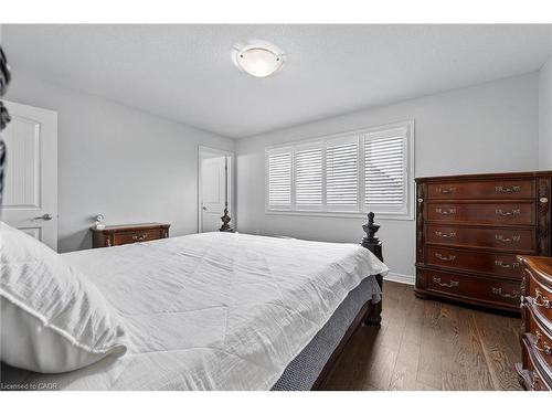 63 Chamomile Drive, Hamilton, ON - Indoor Photo Showing Bedroom