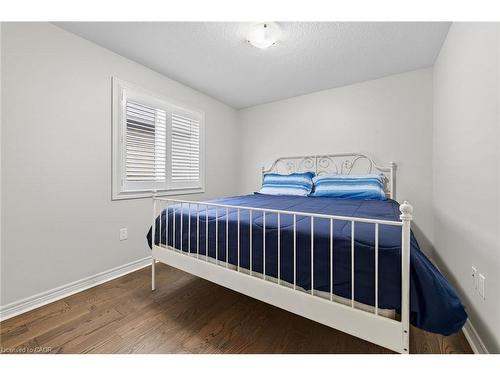63 Chamomile Drive, Hamilton, ON - Indoor Photo Showing Bedroom