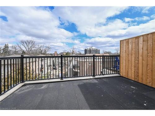 7-2179C Weston Road, Toronto, ON - Outdoor