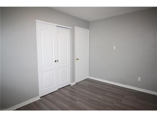 4 Purnell Drive, Hamilton, ON - Indoor Photo Showing Other Room