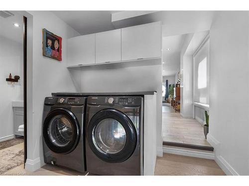 575 Mary Street, Hamilton, ON - Indoor Photo Showing Laundry Room