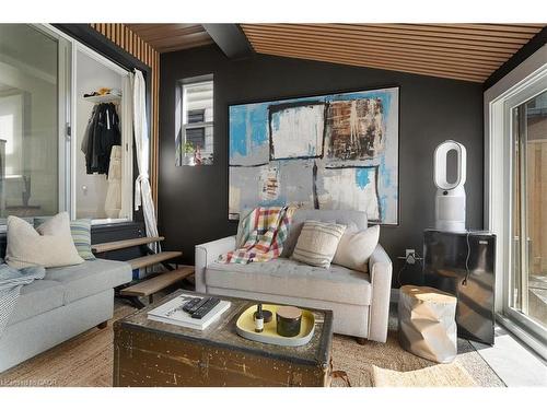 575 Mary Street, Hamilton, ON -  With Exterior