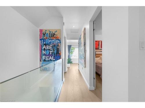 575 Mary Street, Hamilton, ON - Indoor Photo Showing Other Room