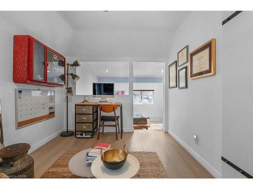 575 Mary Street, Hamilton, ON - Indoor