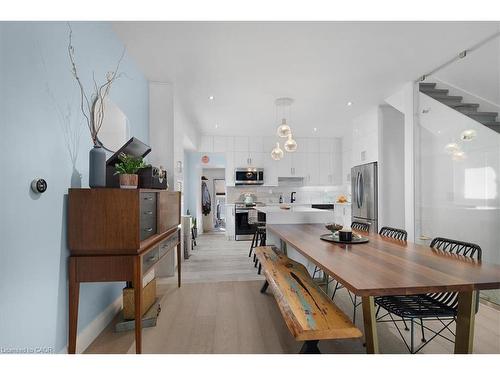 575 Mary Street, Hamilton, ON - Indoor Photo Showing Other Room