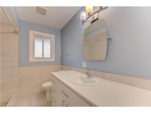 27 Margaret Avenue N, Waterloo, ON 