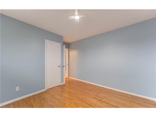 27 Margaret Avenue N, Waterloo, ON 