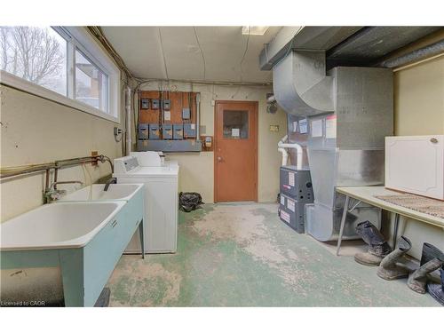 27 Margaret Avenue N, Waterloo, ON 