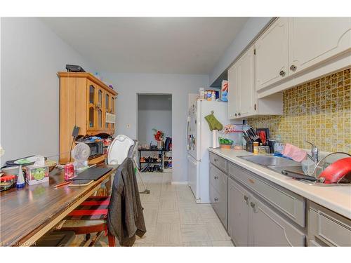 27 Margaret Avenue N, Waterloo, ON 