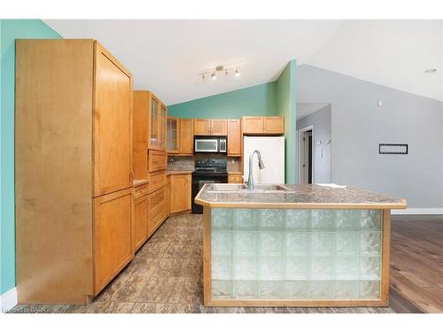1505 Highnoon Drive, Windsor, ON - Indoor Photo Showing Kitchen With Double Sink