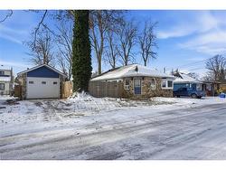 381 Maplewood Avenue  Crystal Beach, ON L0S 1B0