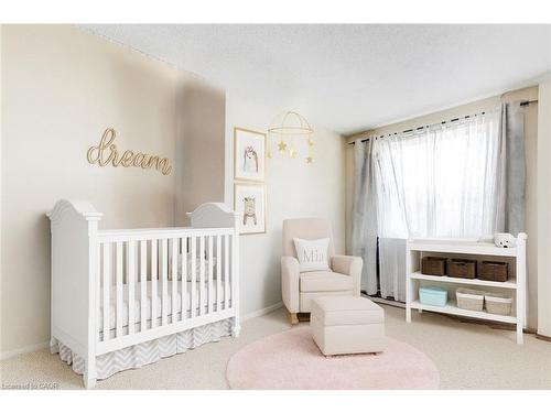 17-465 Woolwich Street N, Waterloo, ON - Indoor Photo Showing Bedroom