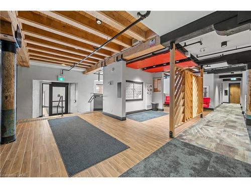208-19 Guelph Avenue, Cambridge, ON - Indoor Photo Showing Basement