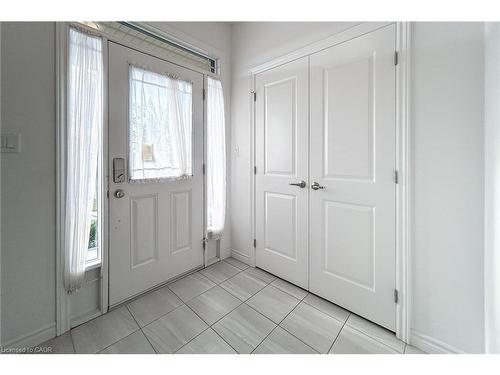 466 Blackburn Drive, Brantford, ON - Indoor Photo Showing Other Room