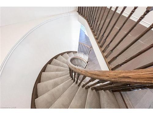 466 Blackburn Drive, Brantford, ON - Indoor Photo Showing Other Room