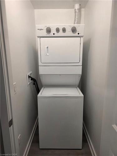 116-5055 Greenlane Road, Beamsville, ON - Indoor Photo Showing Laundry Room