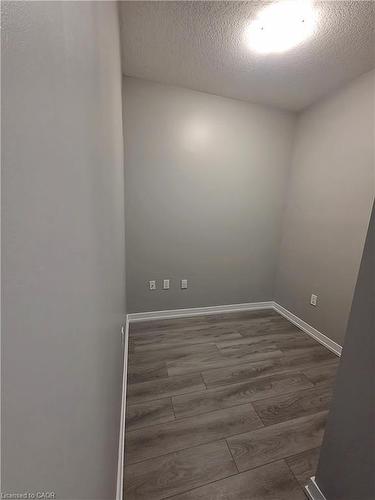 116-5055 Greenlane Road, Beamsville, ON - Indoor Photo Showing Other Room