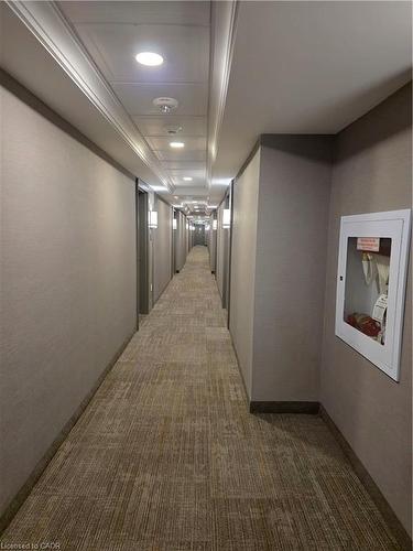 116-5055 Greenlane Road, Beamsville, ON - Indoor Photo Showing Other Room