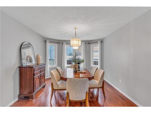 72 Hilborn Avenue, Cambridge, ON - Indoor Photo Showing Dining Room