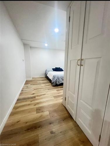 99 Brucedale Avenue E, Hamilton, ON - Indoor Photo Showing Other Room