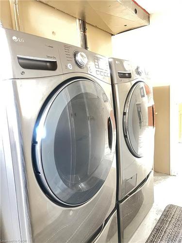 99 Brucedale Avenue E, Hamilton, ON - Indoor Photo Showing Laundry Room