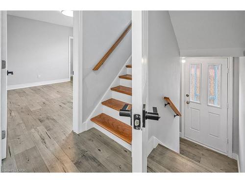 146 Craigroyston Road, Hamilton, ON - Indoor Photo Showing Other Room