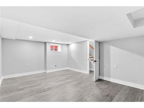 146 Craigroyston Road, Hamilton, ON - Indoor Photo Showing Other Room