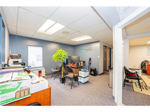 264 Woodlawn Road W, Guelph, ON 