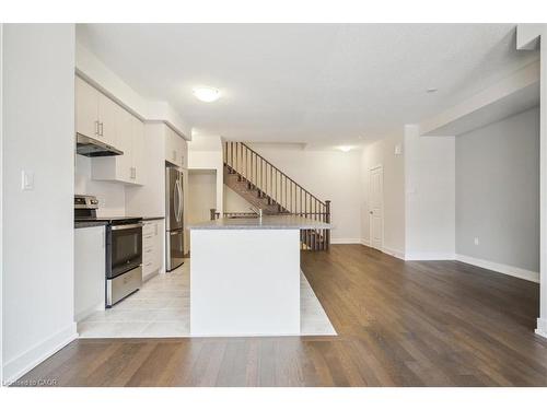 1237 Anthonia Trail, Oakville, ON - Indoor Photo Showing Kitchen