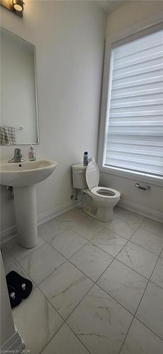 51-271 Grey Silo Road, Waterloo, ON - Indoor Photo Showing Bathroom
