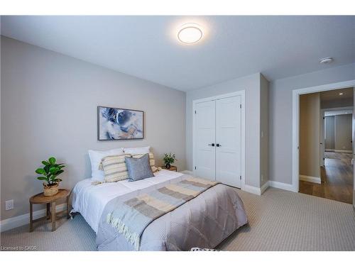 215 Lafayette Street E, Jarvis, ON - Indoor Photo Showing Bedroom