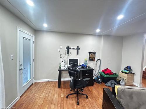 15 Greenbrook Drive, Kitchener, ON - Indoor