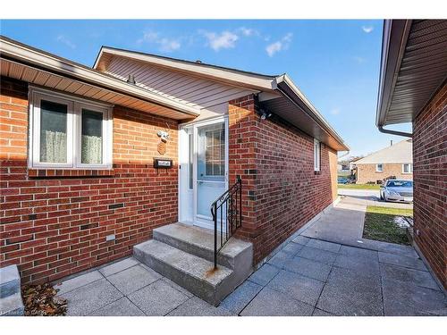 97-122 Bunting Road, St. Catharines, ON - Outdoor With Exterior