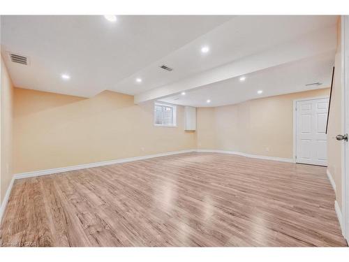 219 Elmira Road S, Guelph, ON - Indoor