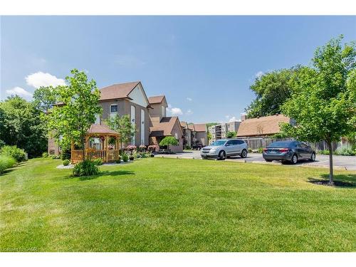 110-20 John Street, Grimsby, ON - Outdoor