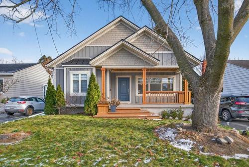 479 Bridgman Avenue, Burlington, ON - Outdoor With Deck Patio Veranda With Facade