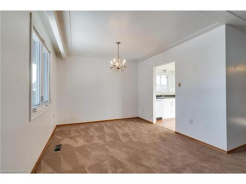 286 West 18Th Street, Hamilton, ON - Indoor Photo Showing Other Room