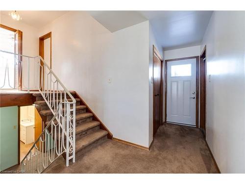 286 West 18Th Street, Hamilton, ON - Indoor Photo Showing Other Room