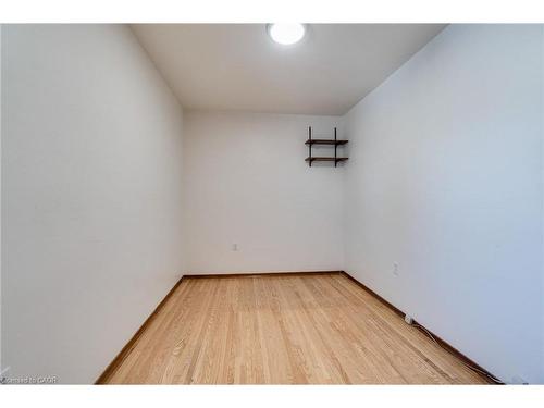 286 West 18Th Street, Hamilton, ON - Indoor Photo Showing Other Room