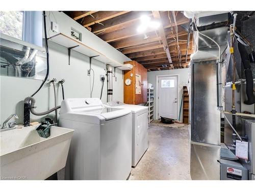 286 West 18Th Street, Hamilton, ON - Indoor Photo Showing Laundry Room