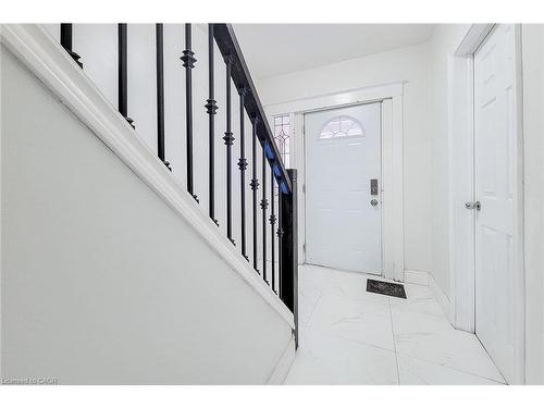 63 Paisley Avenue S, Hamilton, ON - Indoor Photo Showing Other Room